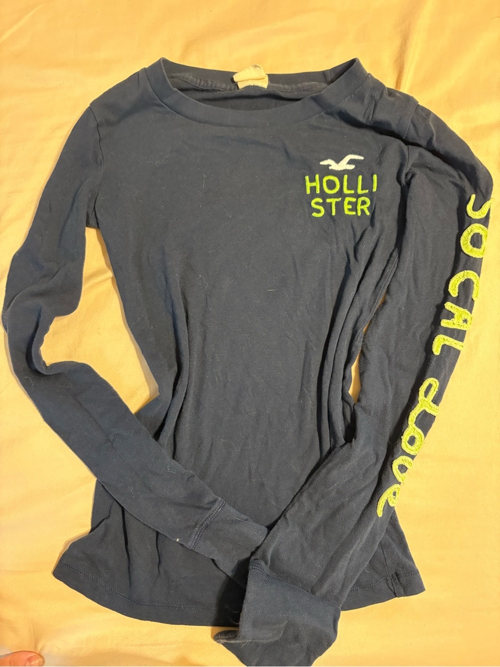 Y2K Hollister Navy Long-Sleeve Tee with Neon Green Logo